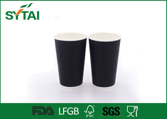 Chine Tasse de papier d'ondulation horizontale noire de rayures, tasse de papier jetable imperméable fournisseur
