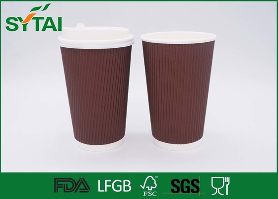 Chine Le volume conçoivent les tasses en fonction du client de papier d'ondulation, tasses jetables isolées pour les boissons chaudes fournisseur